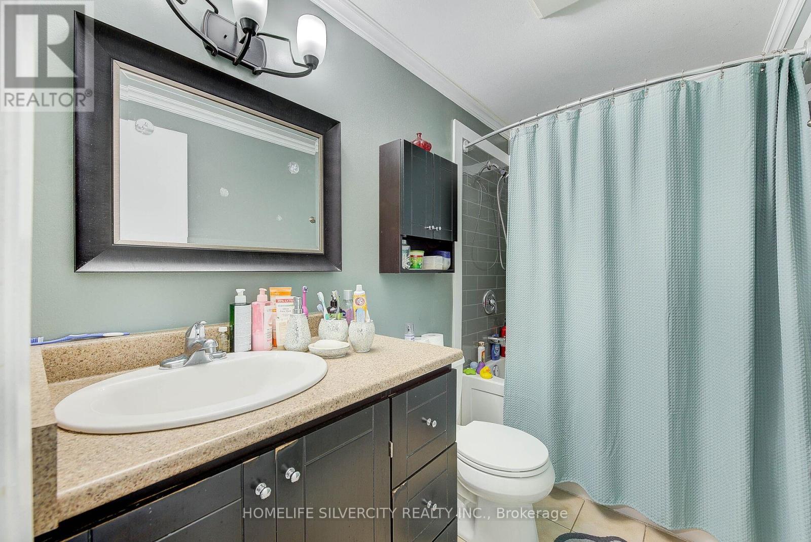 183 Deveron Crescent, London South, Ontario  N5Z 4J7 - Photo 16 - X12471537