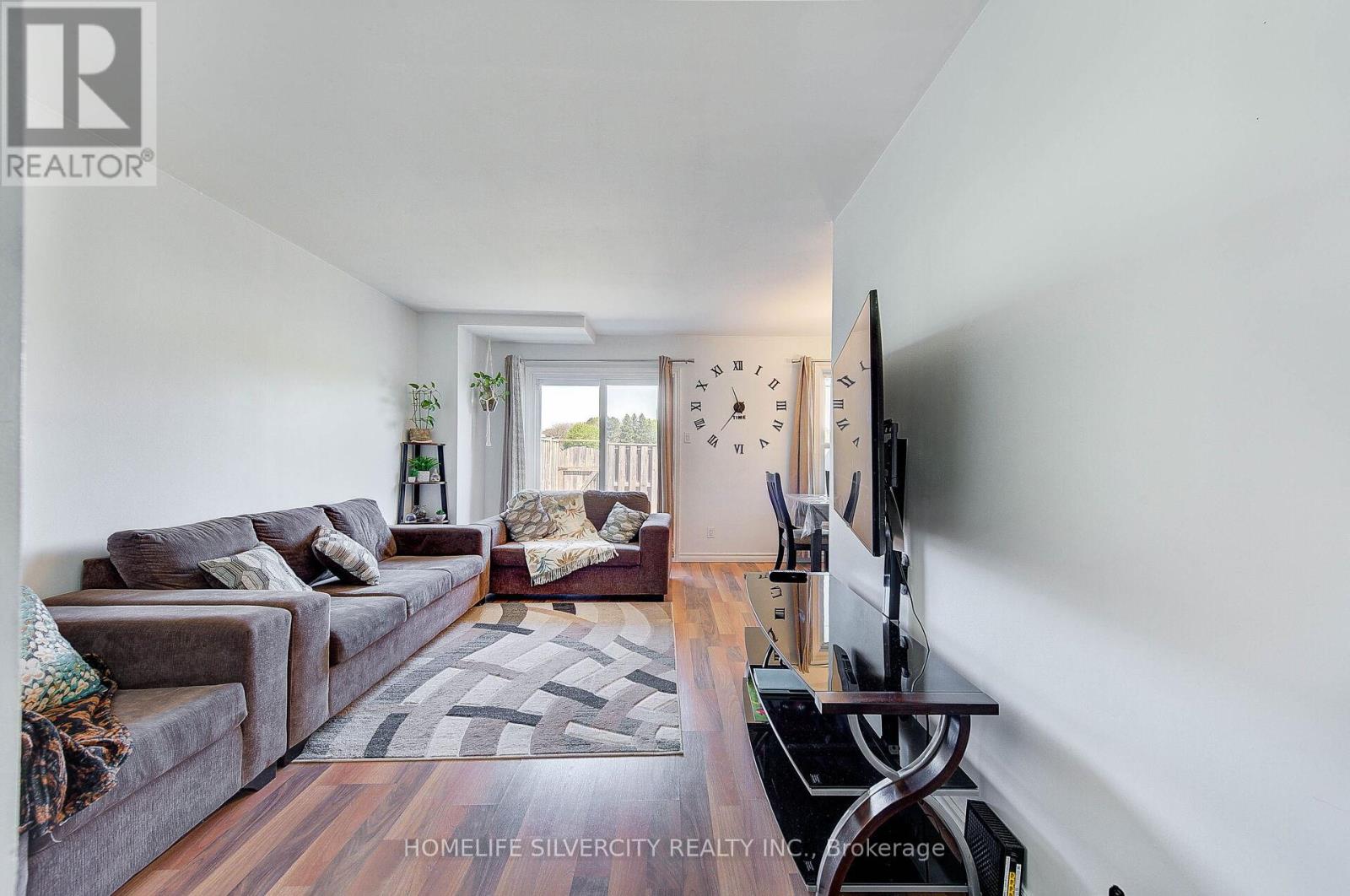 183 Deveron Crescent, London South, Ontario  N5Z 4J7 - Photo 7 - X12471537