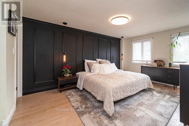 9 Bing Crescent, Hamilton, Ontario  L8E 3Z4 - Photo 12 - X12471550