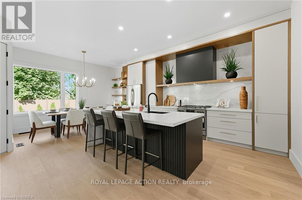 141 Parkside Drive, Brantford, Ontario  N3T 0S9 - Photo 10 - X12471559