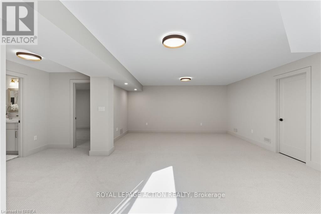 141 Parkside Drive, Brantford, Ontario  N3T 0S9 - Photo 35 - X12471559