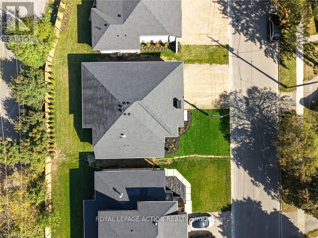 141 Parkside Drive, Brantford, Ontario  N3T 0S9 - Photo 43 - X12471559