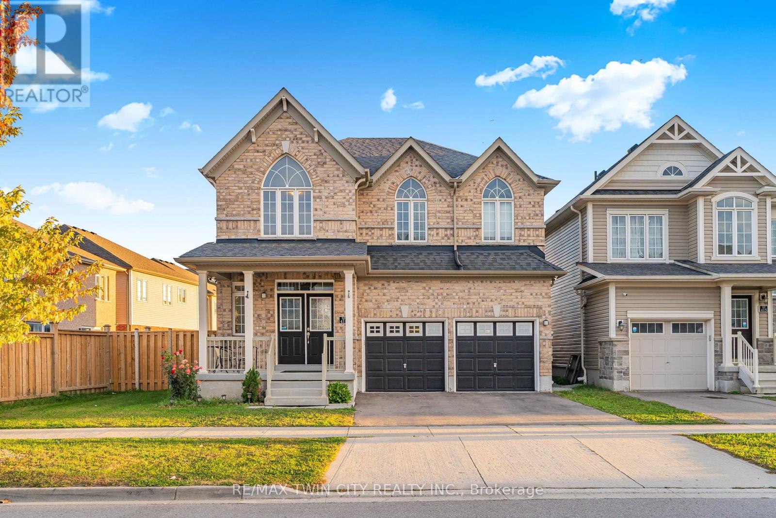 411 LINDEN DRIVE, Cambridge, Ontario