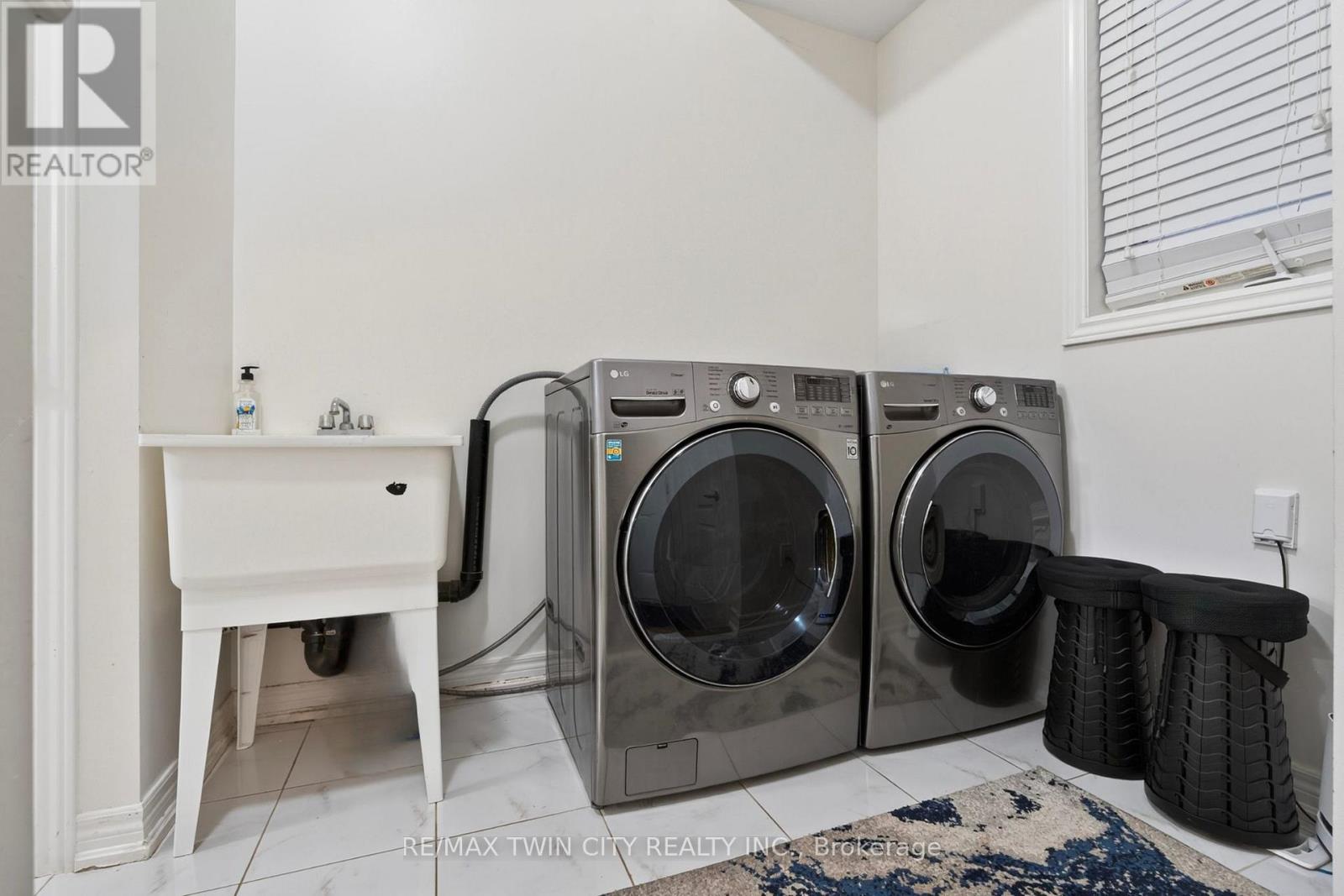 411 Linden Drive, Cambridge, Ontario  N3H 0C2 - Photo 40 - X12471568