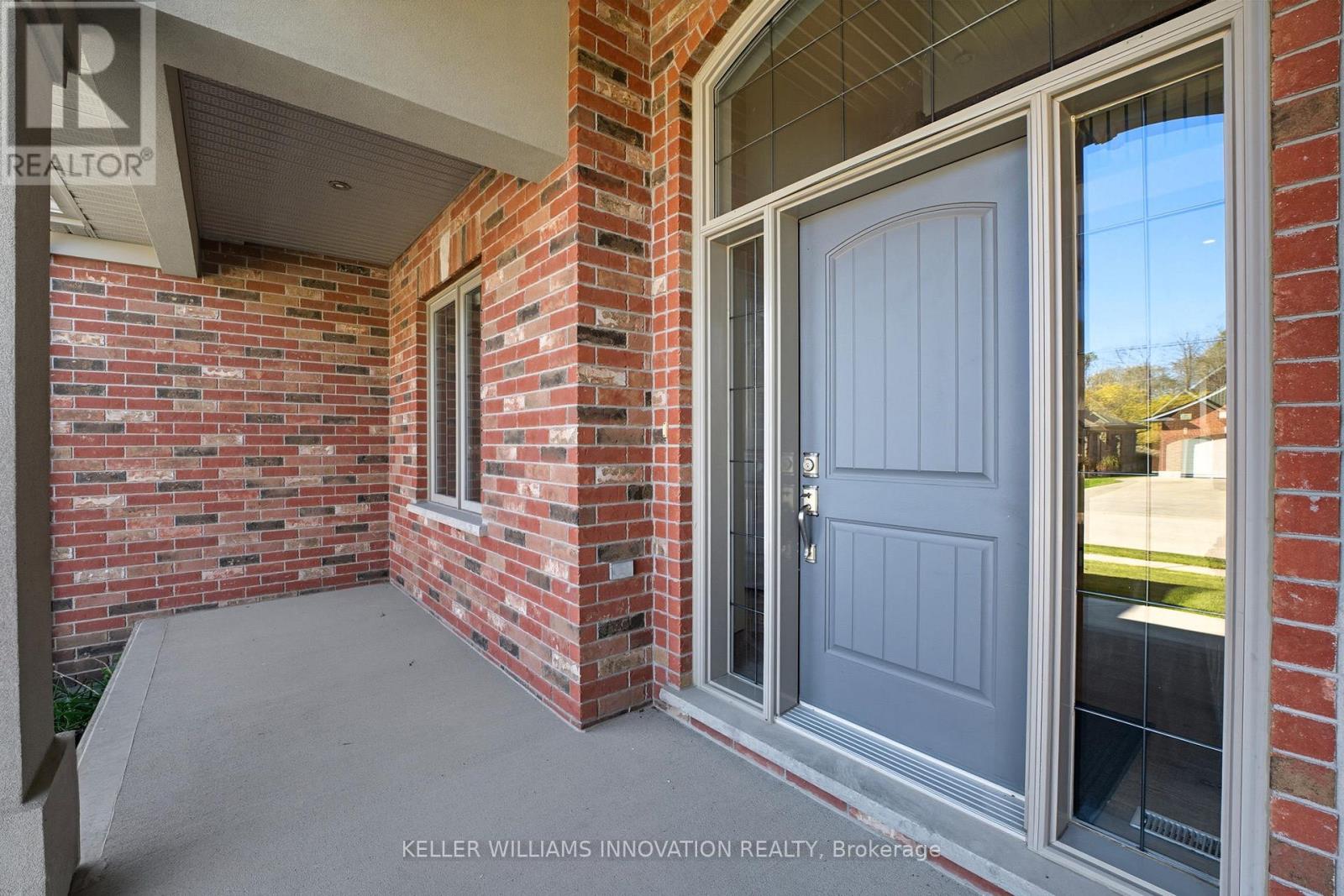 795 Wood Drive, North Perth, Ontario  N4W 0C4 - Photo 9 - X12471577