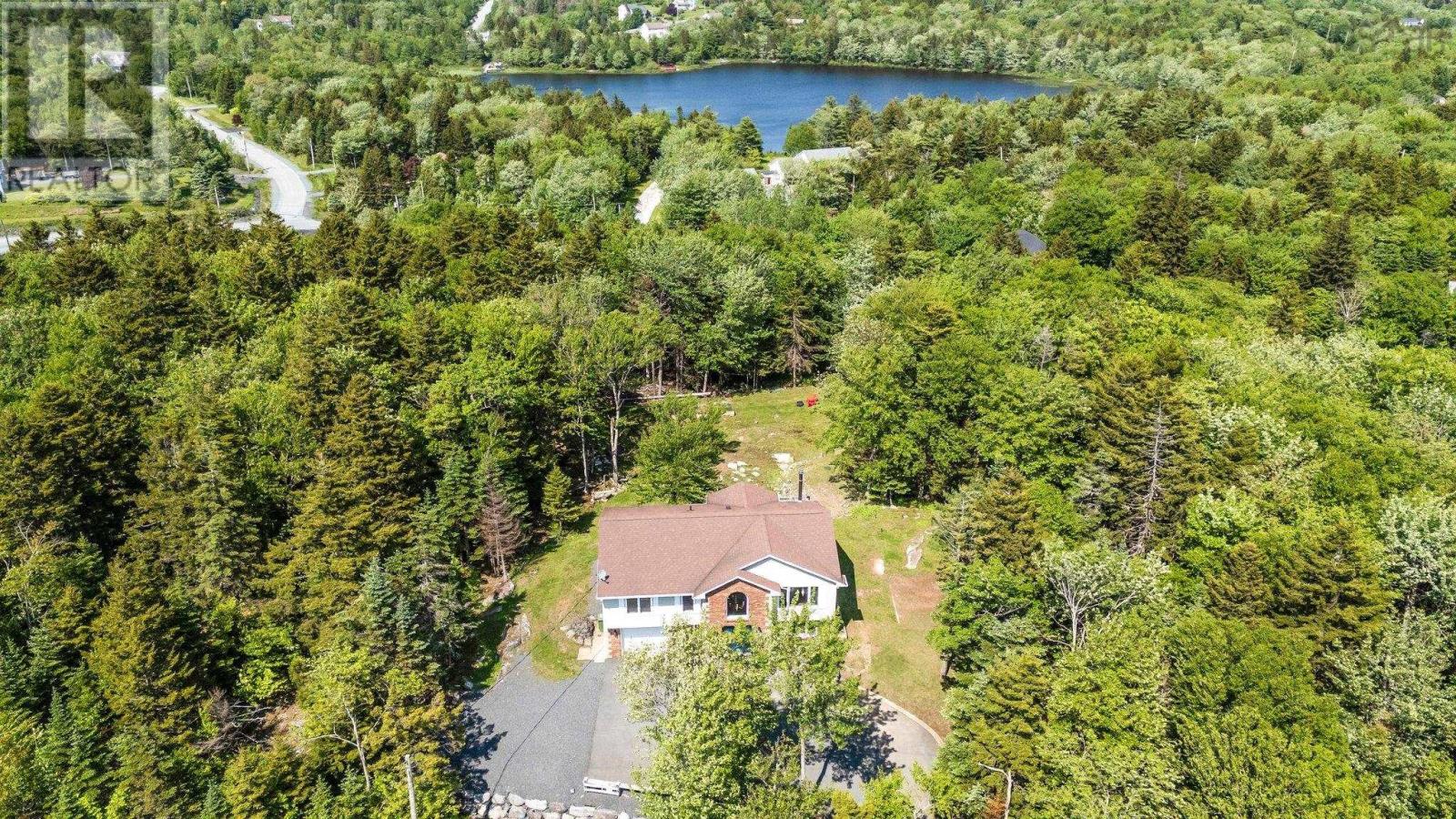 28 Roupen Court, Hammonds Plains, Nova Scotia  B4B 1L2 - Photo 38 - 202515064