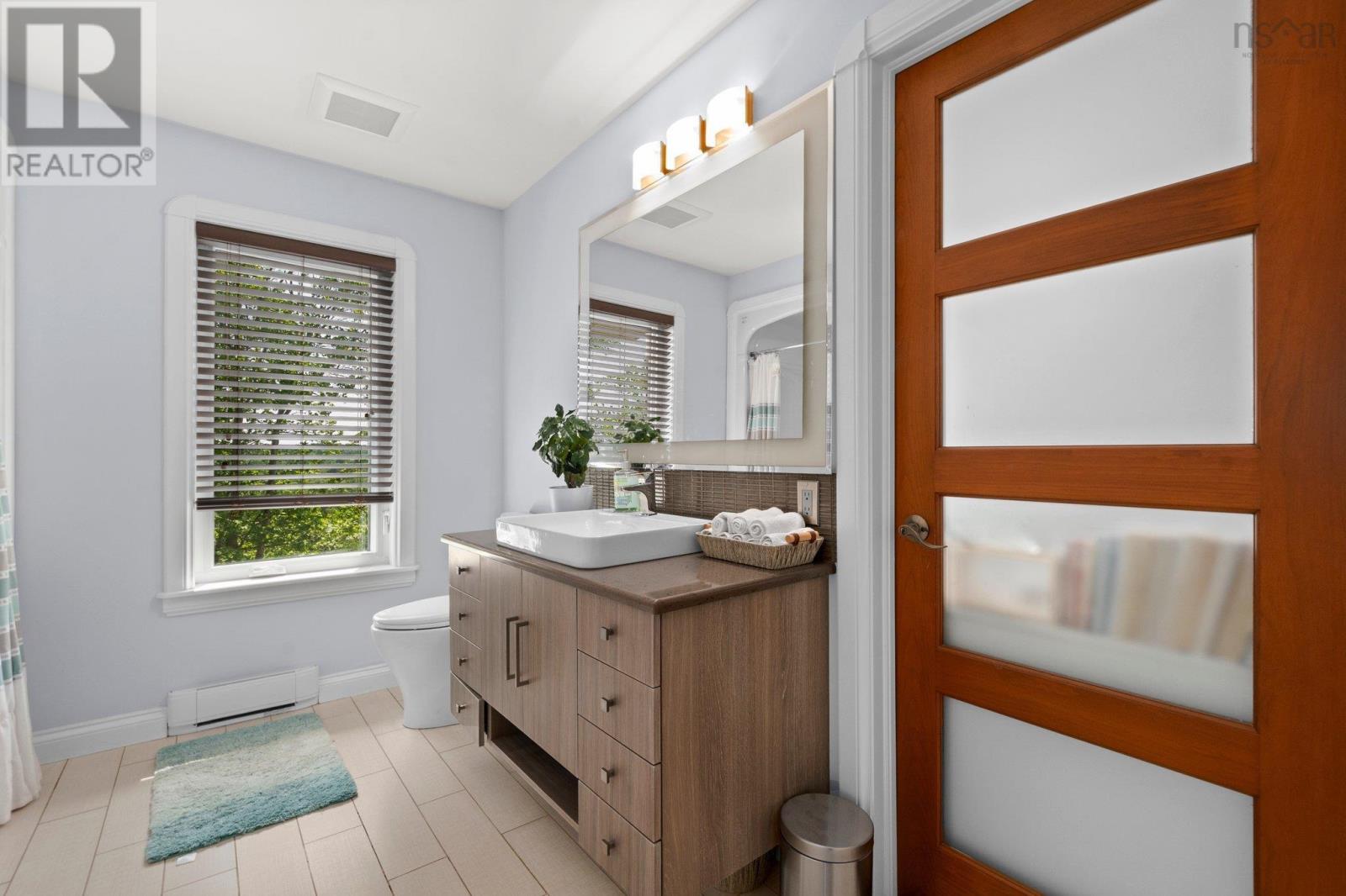 28 Roupen Court, Hammonds Plains, Nova Scotia  B4B 1L2 - Photo 13 - 202515064