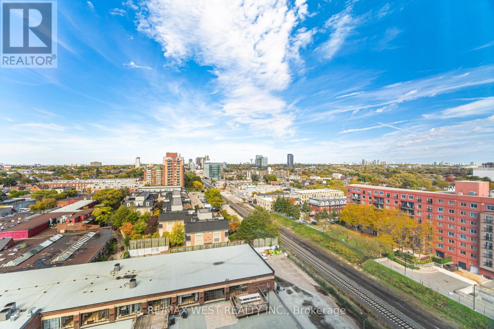 1113 - 181 Sterling Road, Toronto, Ontario  M6R 2B2 - Photo 24 - C12471624