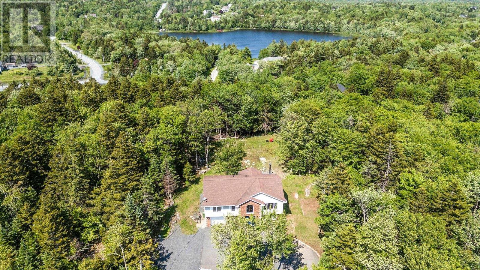 28 Roupen Court, Hammonds Plains, Nova Scotia  B4B 1L2 - Photo 37 - 202515064