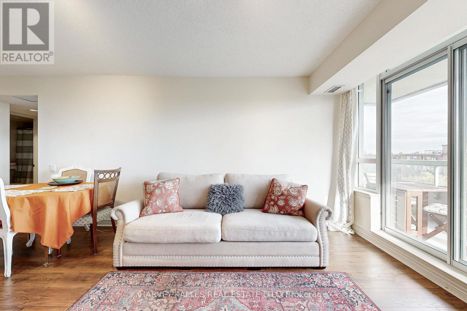 710 - 2 Covington Road, Toronto, Ontario  M6A 3E2 - Photo 15 - C12471658