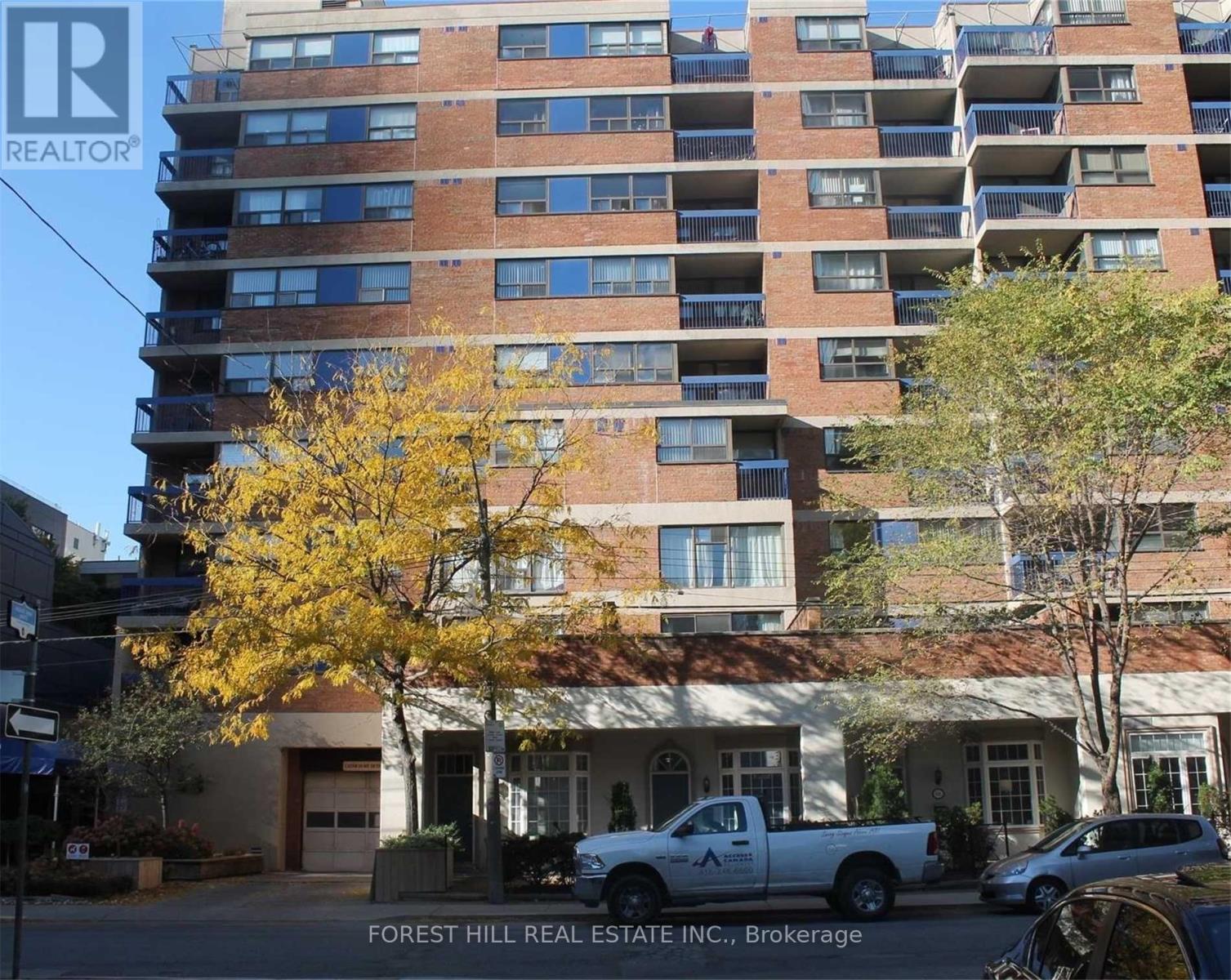 932 - 60 ST PATRICK STREET, Toronto, Ontario