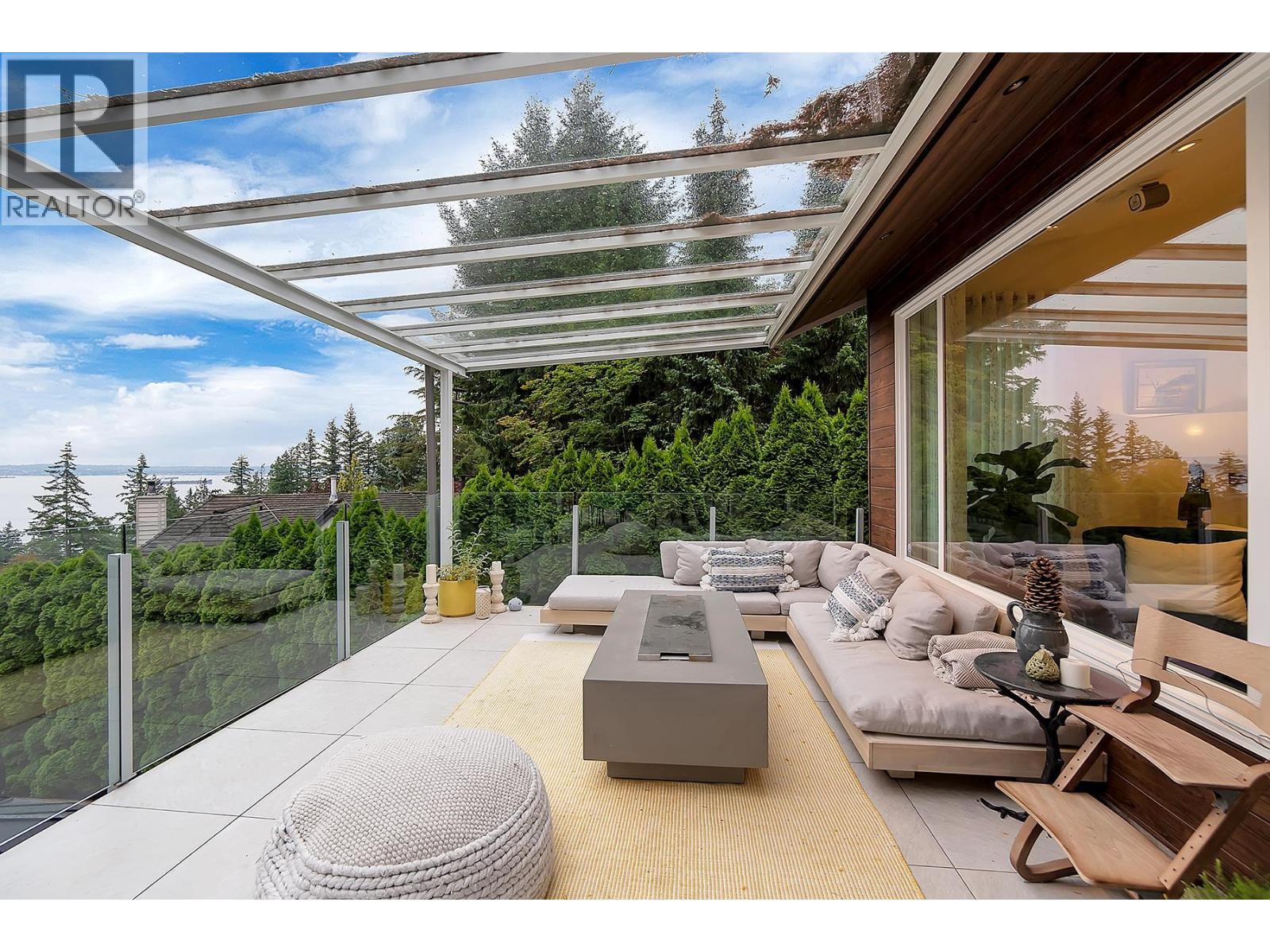 3706 Southridge Place, West Vancouver, British Columbia  V7V 3H8 - Photo 33 - R3023190