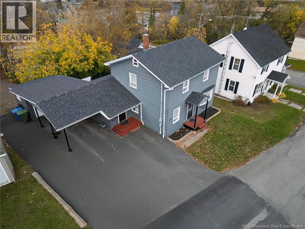136 Front Street, Grand Falls, New Brunswick  E3Z 2S6 - Photo 5 - NB128849