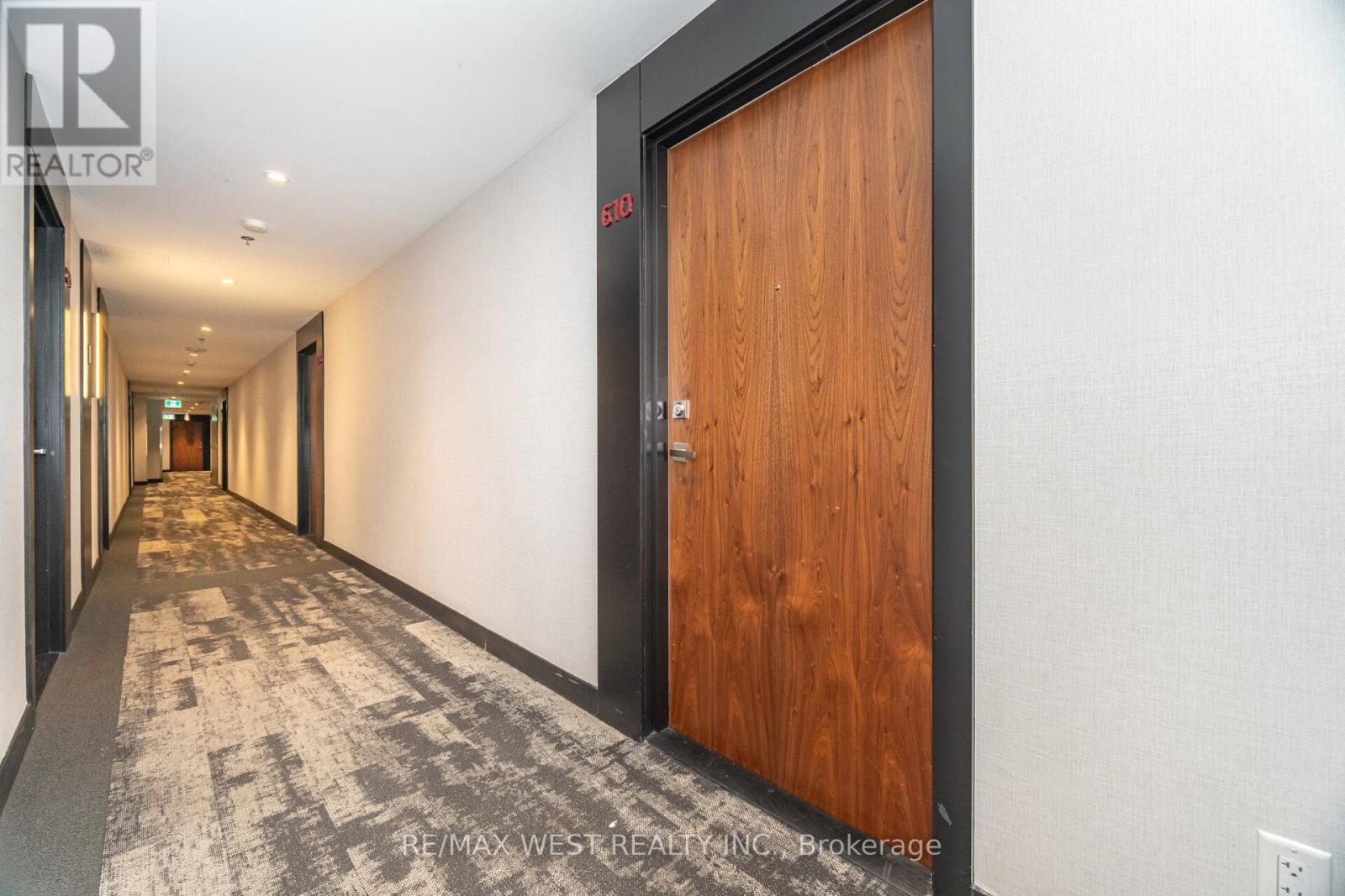 610 - 30 Baseball Place, Toronto, Ontario  M4M 0E8 - Photo 5 - E12471616