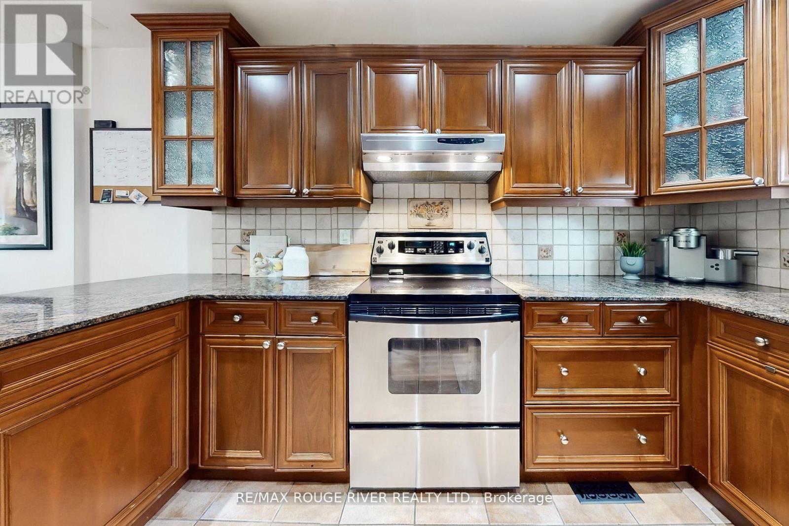 817 Finley Avenue, Ajax, Ontario  L1S 3S1 - Photo 11 - E12471733