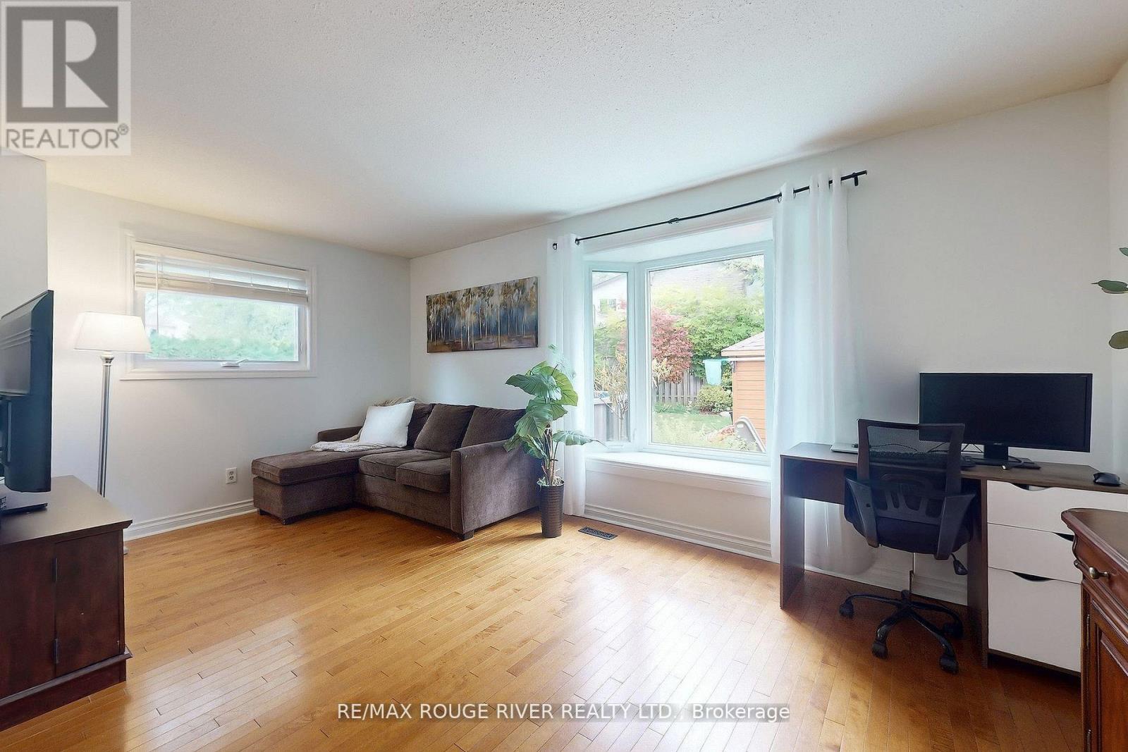 817 Finley Avenue, Ajax, Ontario  L1S 3S1 - Photo 5 - E12471733