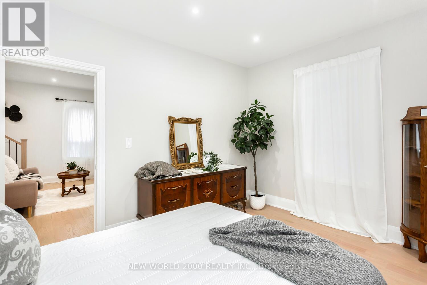 8071 Kipling Avenue, Vaughan, Ontario  L4L 2A2 - Photo 23 - N12471645