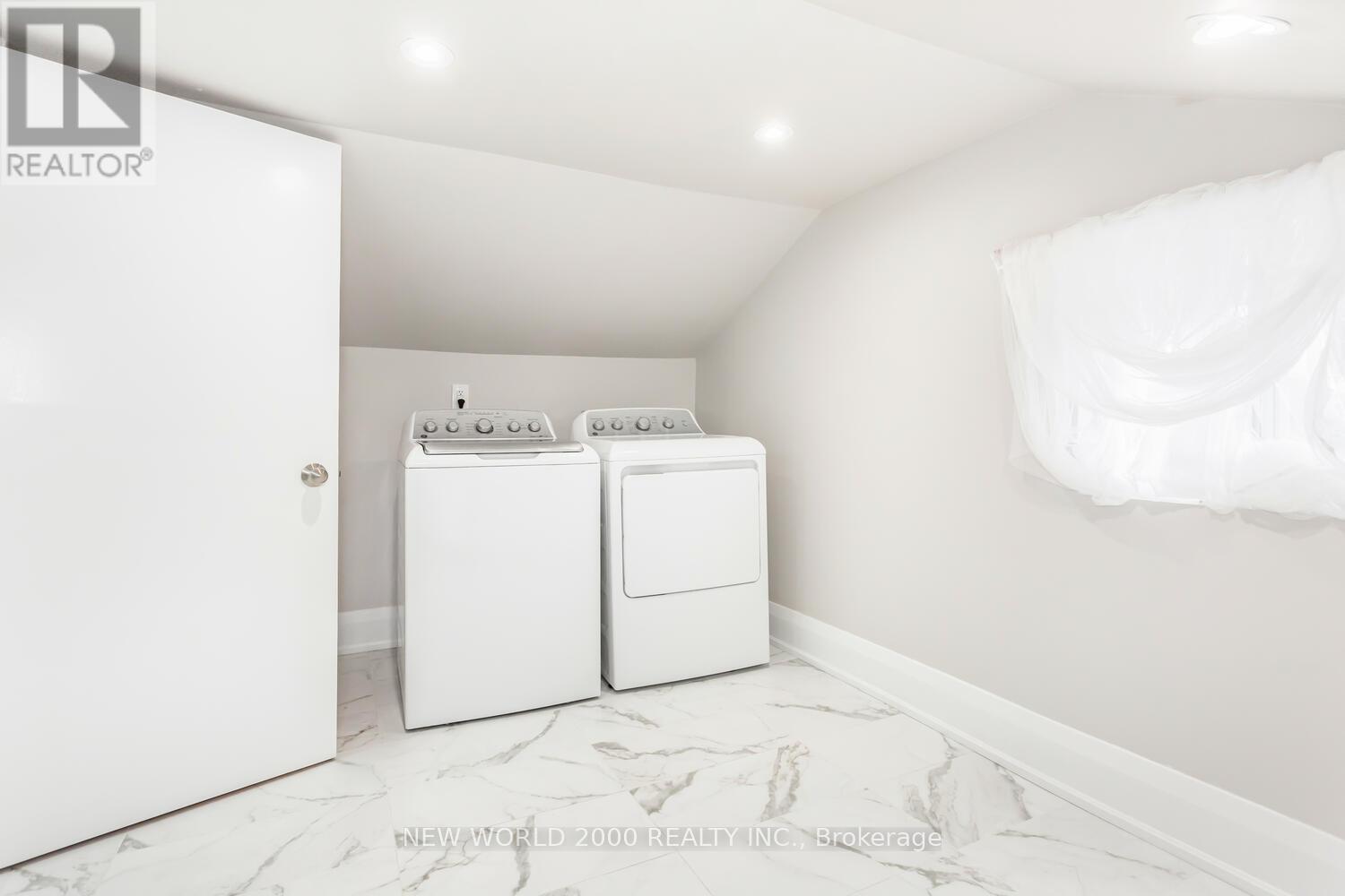8071 Kipling Avenue, Vaughan, Ontario  L4L 2A2 - Photo 39 - N12471645