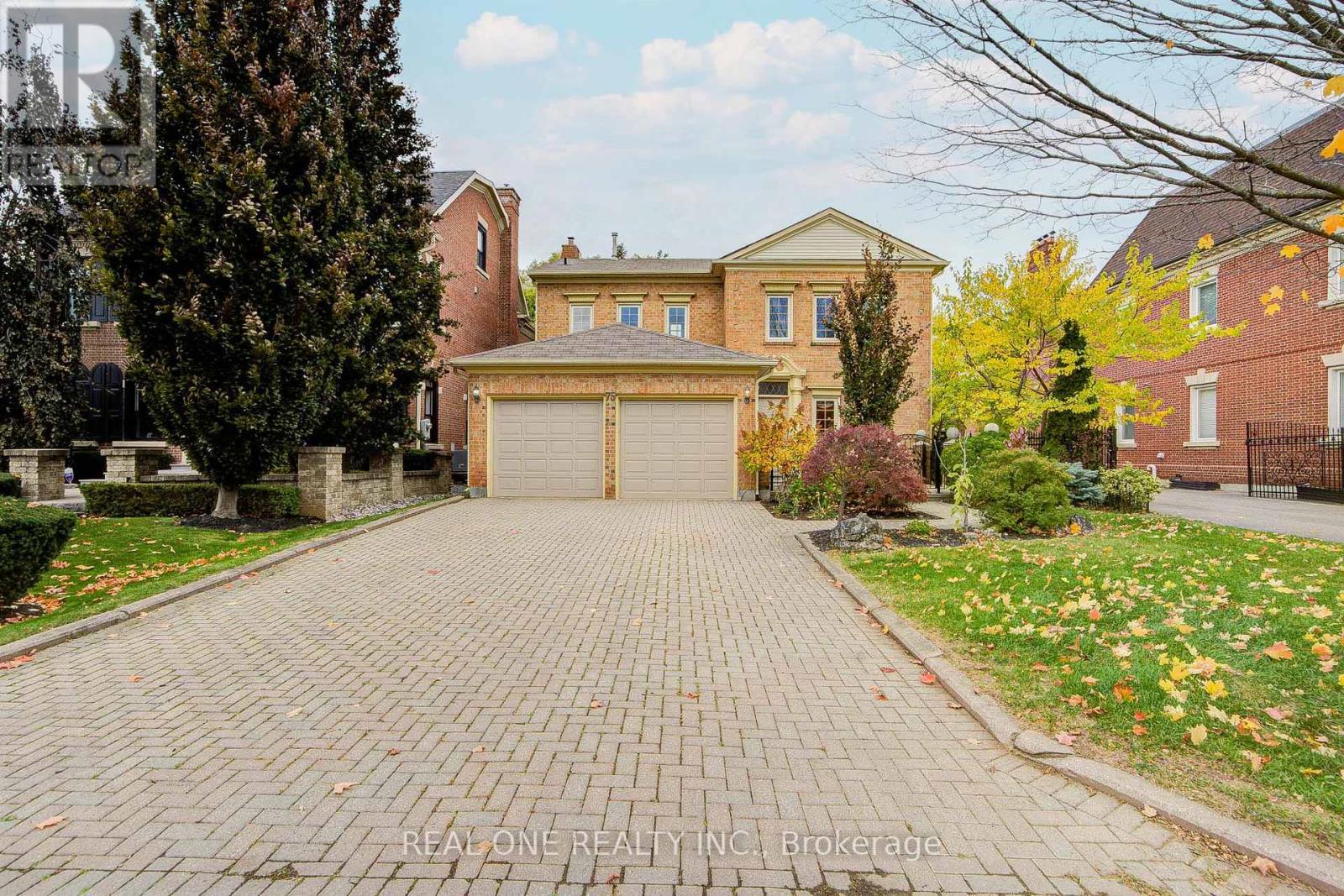 75 WILLETT CRESCENT, Richmond Hill, Ontario