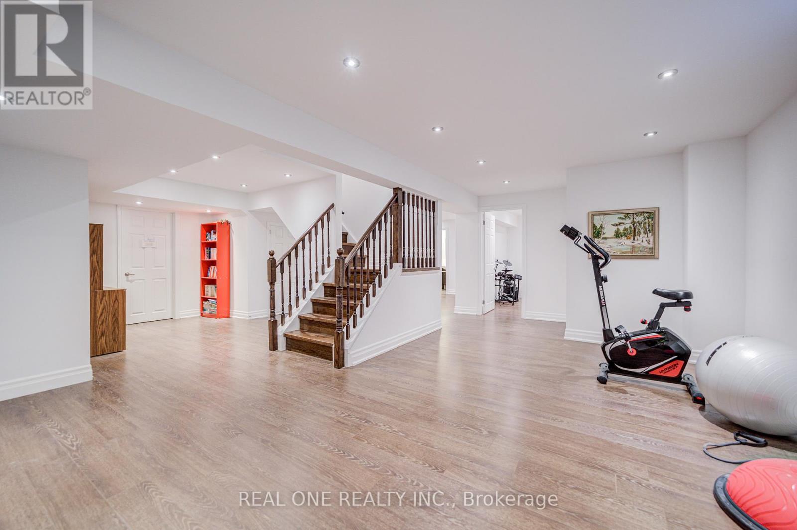 75 Willett Crescent, Richmond Hill, Ontario  L4C 7W5 - Photo 38 - N12471655