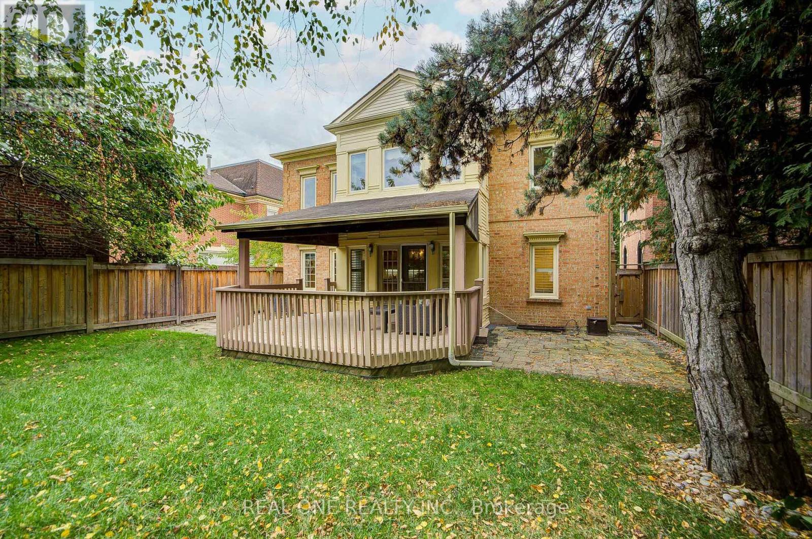 75 Willett Crescent, Richmond Hill, Ontario  L4C 7W5 - Photo 48 - N12471655