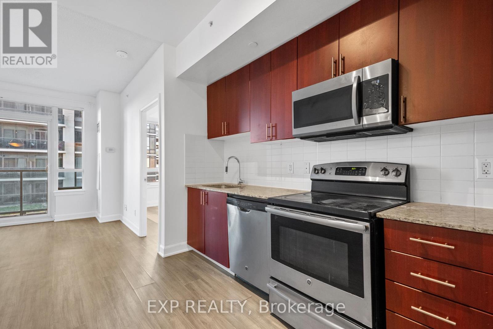 1011 - 7167 Yonge Street, Markham, Ontario  L3T 0E1 - Photo 9 - N12471662