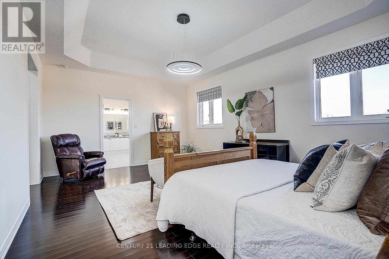 8 Hubner Avenue, Markham, Ontario  L6C 0S8 - Photo 34 - N12471700