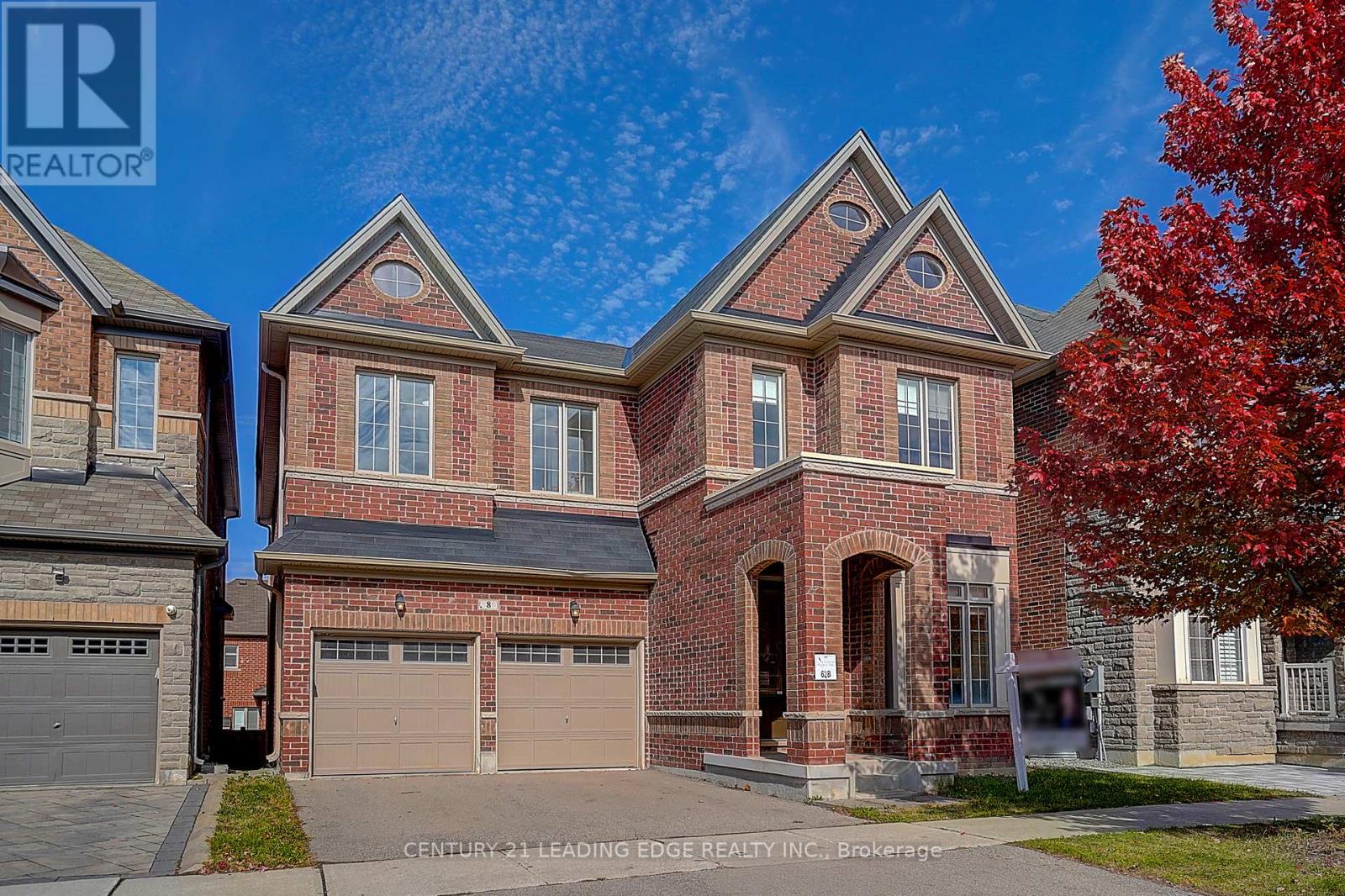 8 Hubner Avenue, Markham, Ontario  L6C 0S8 - Photo 4 - N12471700