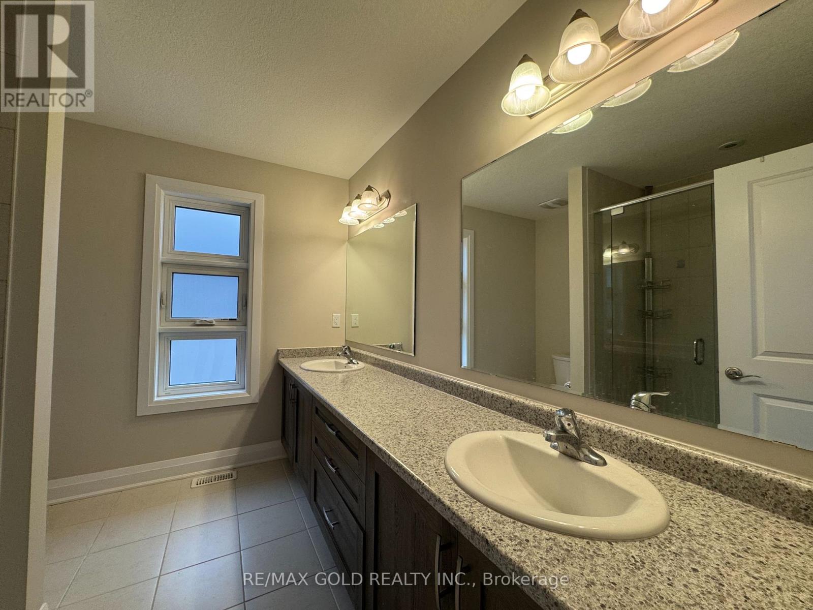 14 Sportsman Hill Street, Kitchener, Ontario  N2P 0J2 - Photo 23 - X12398820
