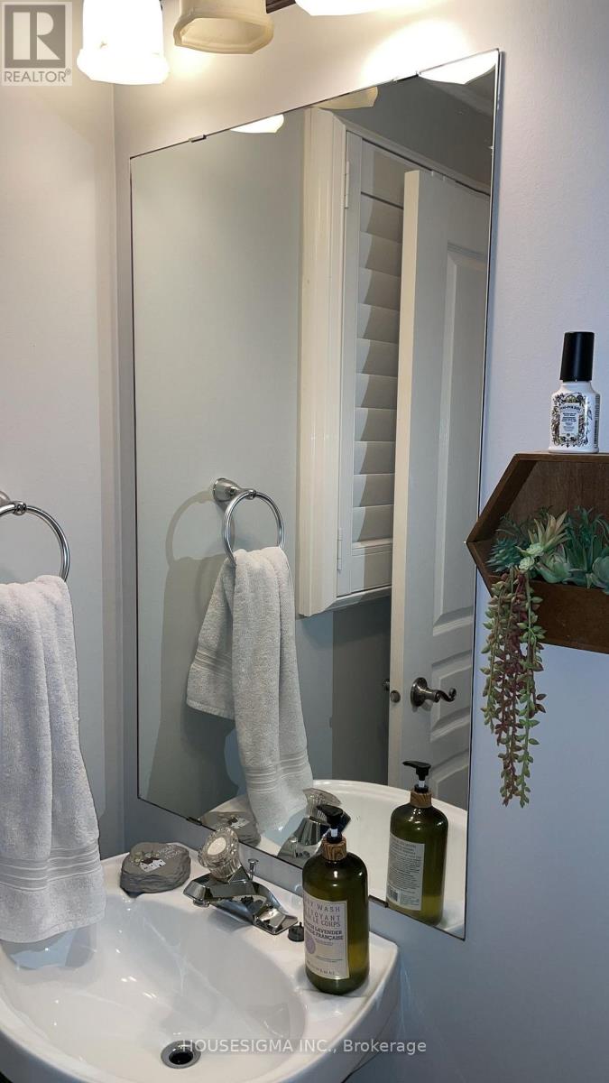 15 Silverado Trail, Vaughan, Ontario  L4H 1V7 - Photo 12 - N12471718
