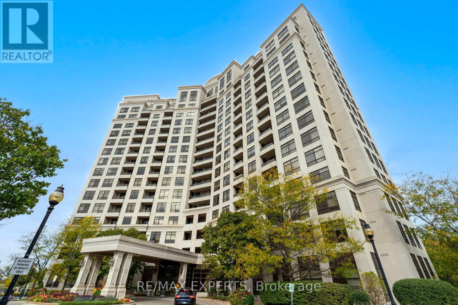 515 - 9225 JANE STREET, Vaughan, Ontario