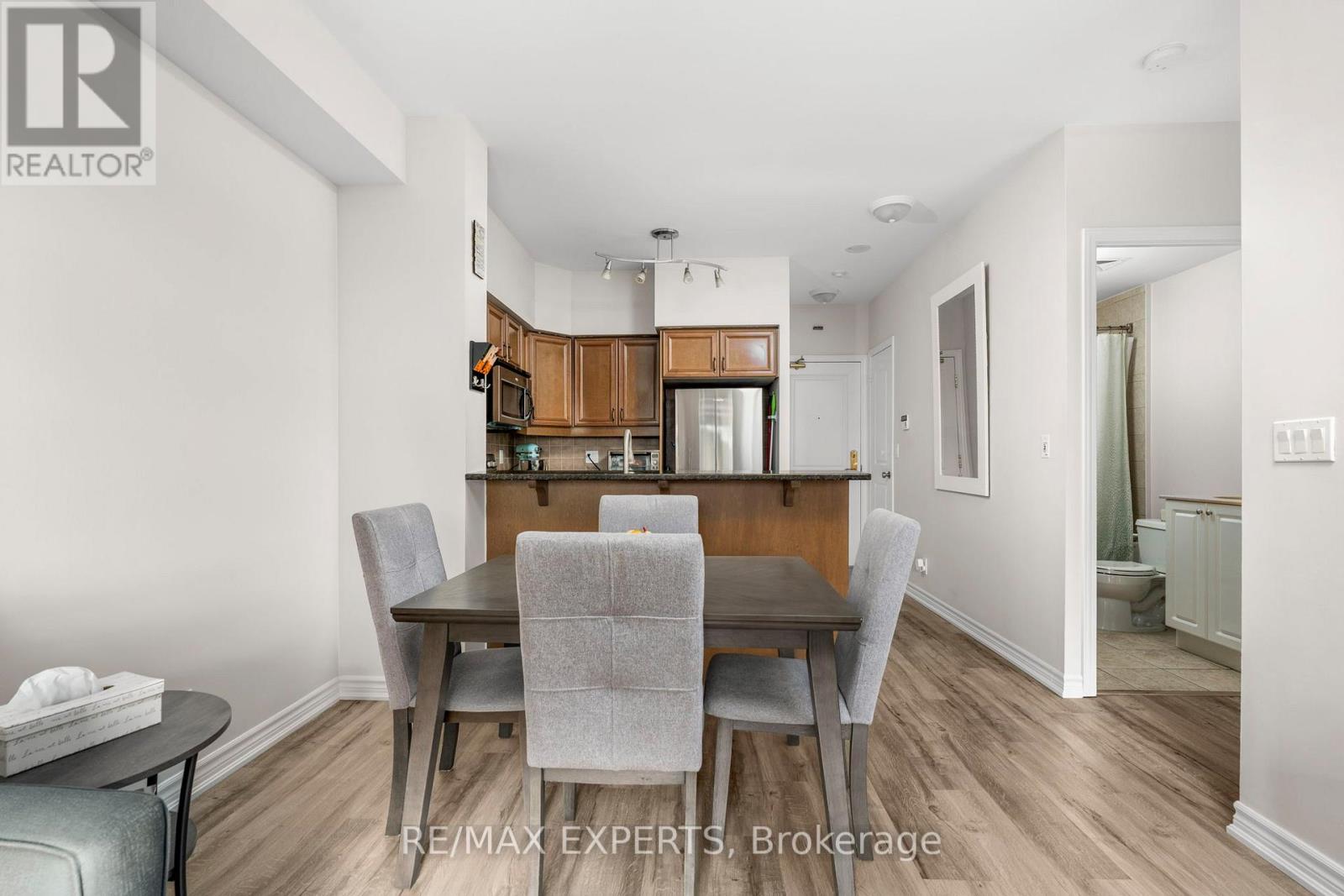 515 - 9225 Jane Street, Vaughan, Ontario  L6A 0J7 - Photo 10 - N12471725