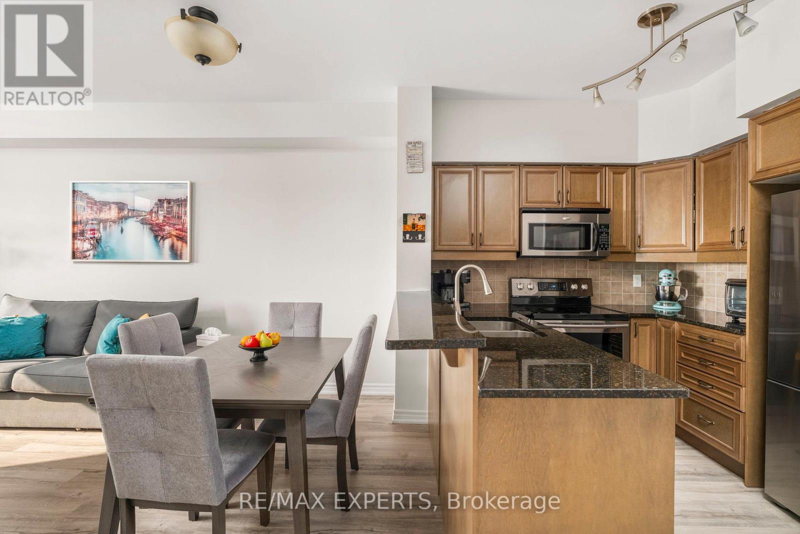 515 - 9225 Jane Street, Vaughan, Ontario  L6A 0J7 - Photo 8 - N12471725