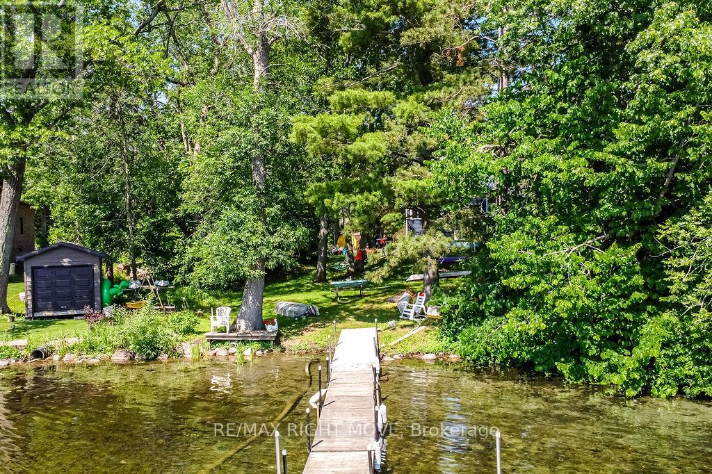 6896 Pentland Lane, Ramara, Ontario  L0K 2B0 - Photo 45 - S12471635