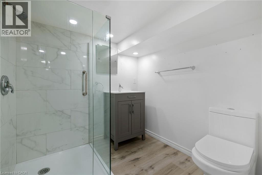 703 Lawrence Road, Hamilton, Ontario  L8K 1Z7 - Photo 25 - 40780042