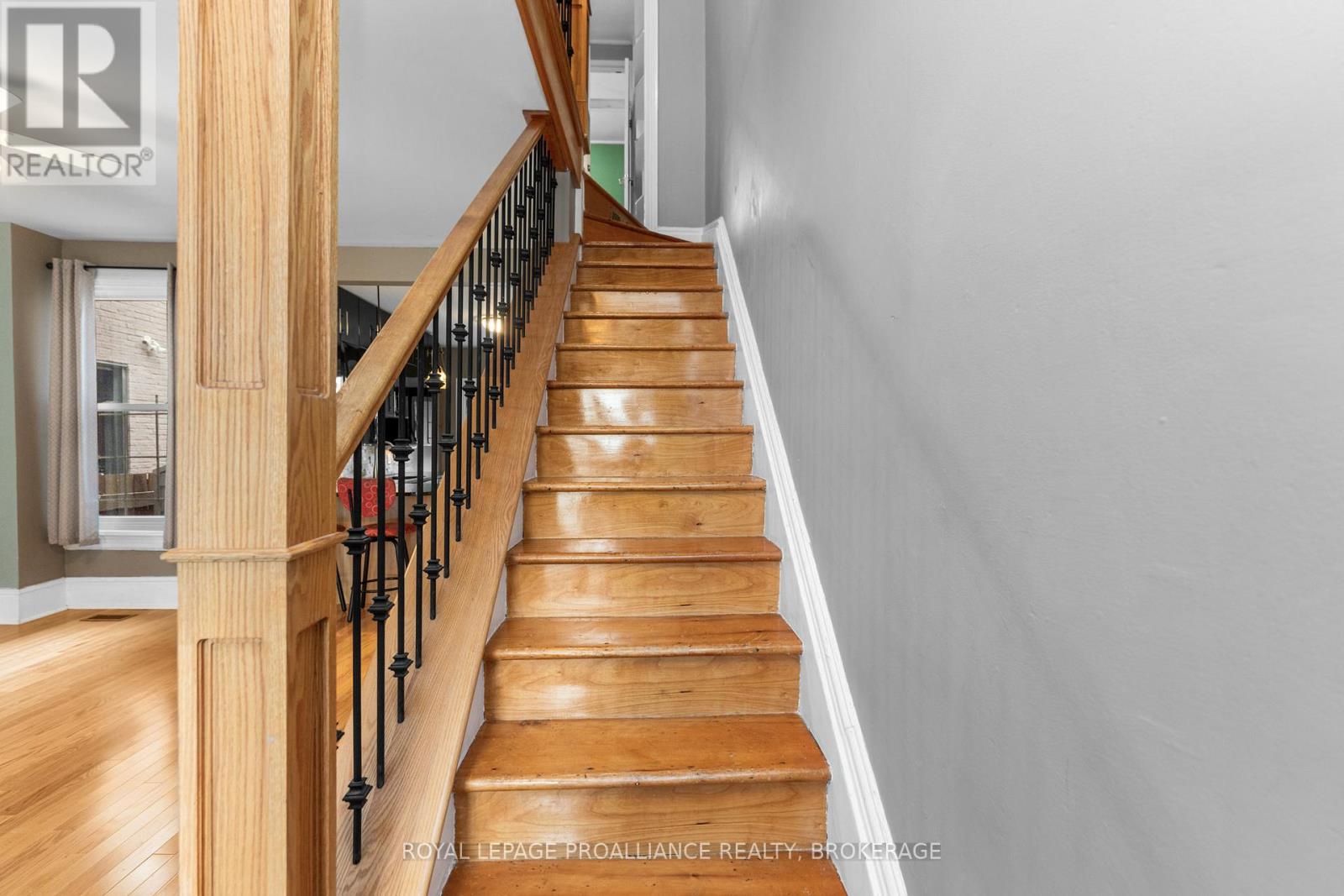 153 Montreal Street, Kingston, Ontario  K7K 3G2 - Photo 17 - X12471750