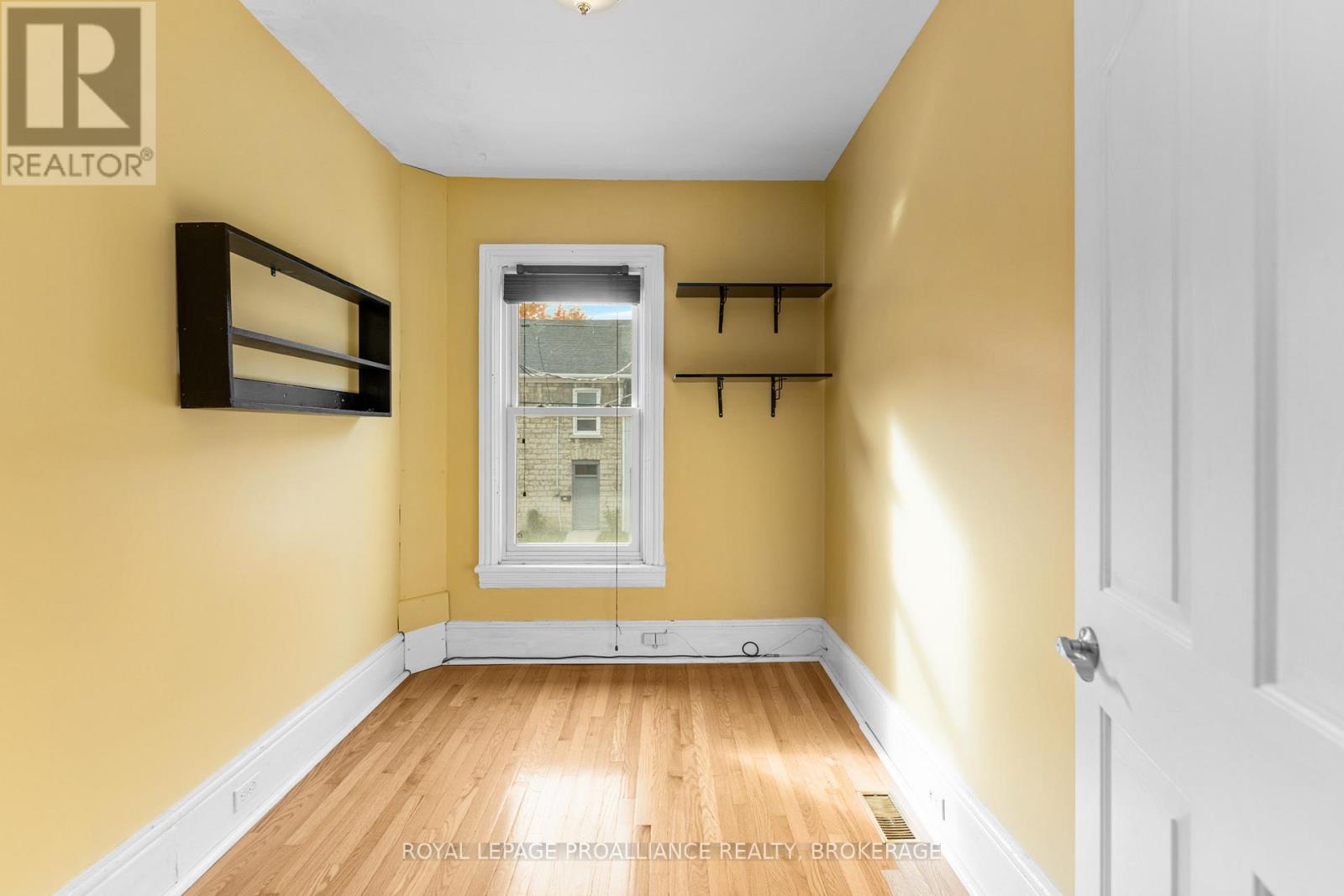 153 Montreal Street, Kingston, Ontario  K7K 3G2 - Photo 24 - X12471750
