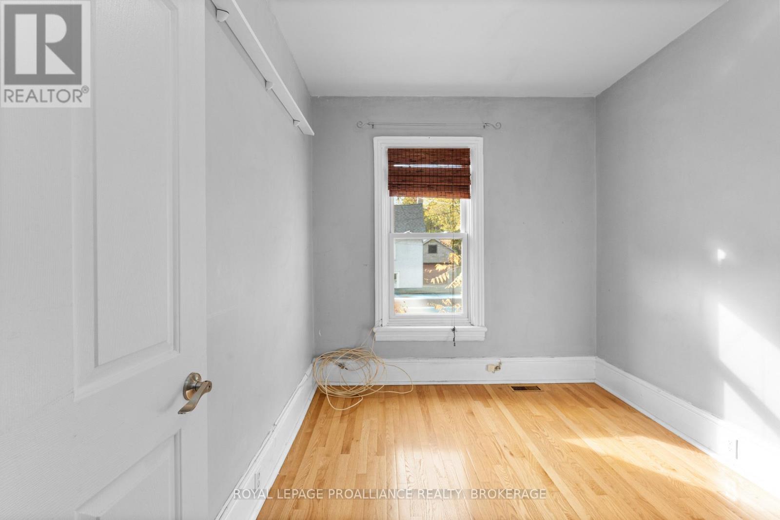 153 Montreal Street, Kingston, Ontario  K7K 3G2 - Photo 30 - X12471750