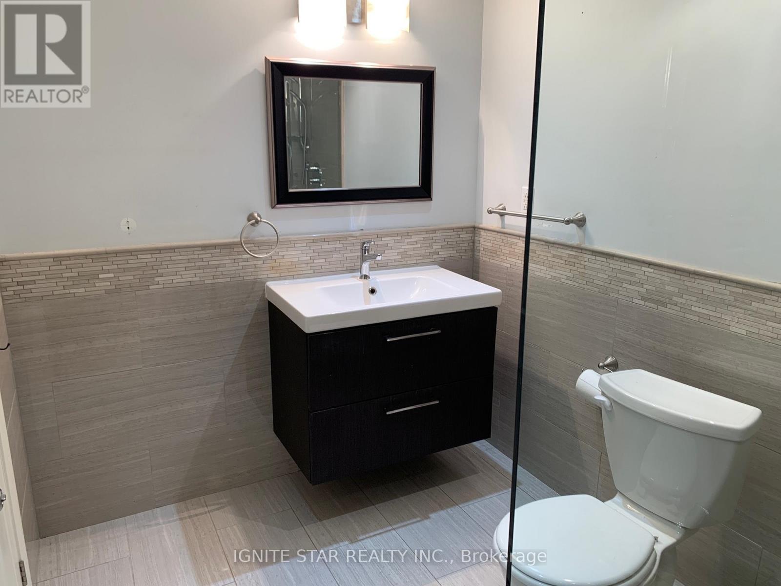493 Pineland Avenue, Oakville, Ontario  L6K 1Z9 - Photo 26 - W12471609