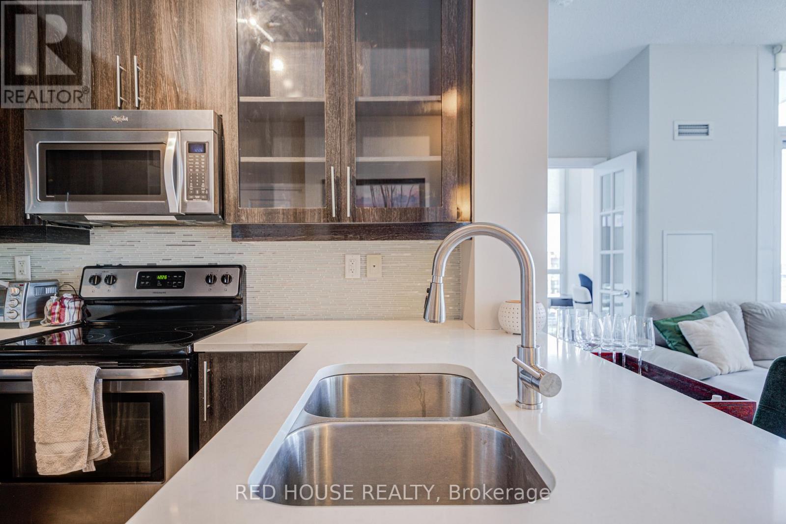 604 - 1185 The Queensway Avenue, Toronto, Ontario  M8Z 0C6 - Photo 14 - W12471630