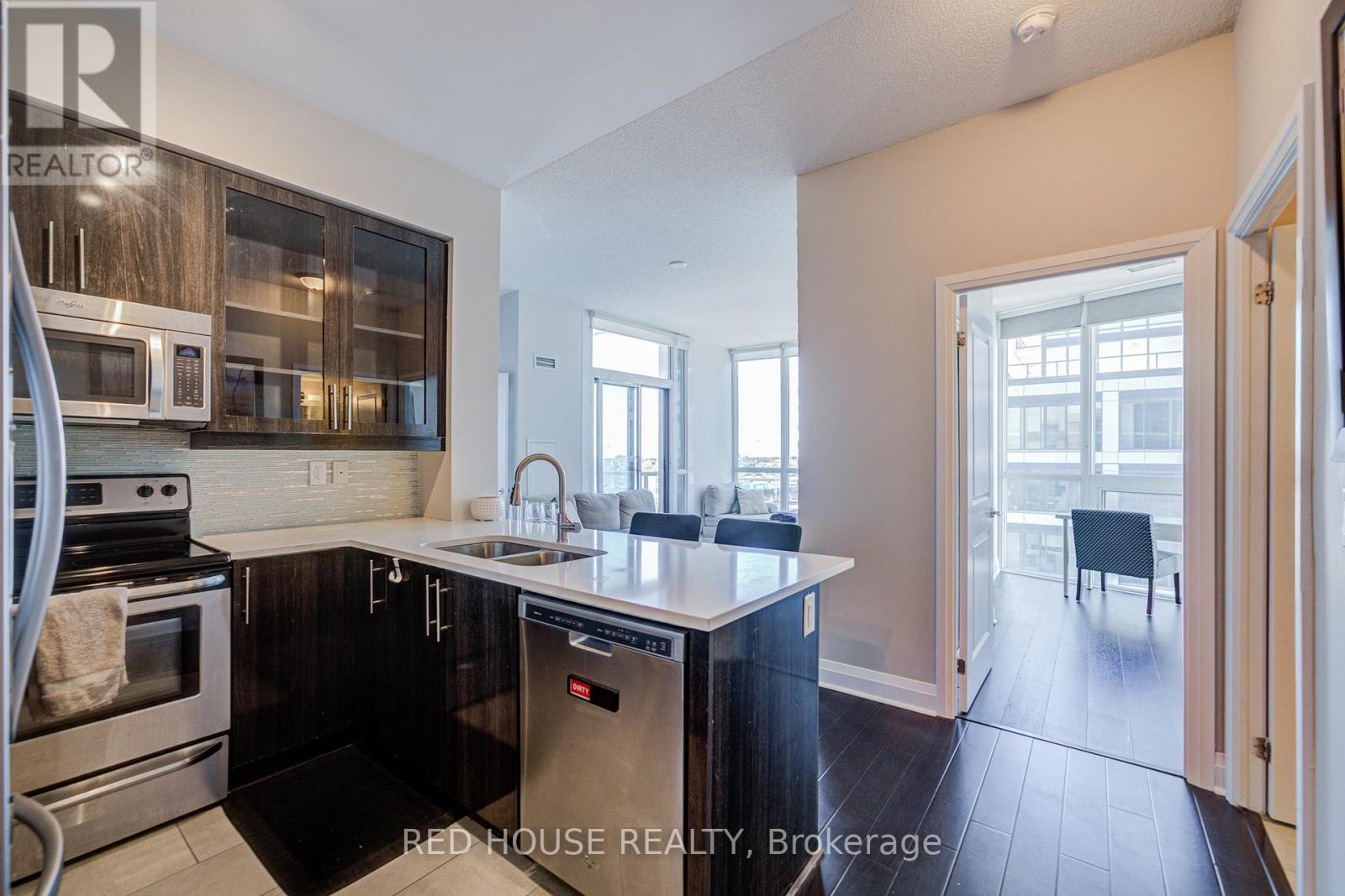 604 - 1185 The Queensway Avenue, Toronto, Ontario  M8Z 0C6 - Photo 7 - W12471630
