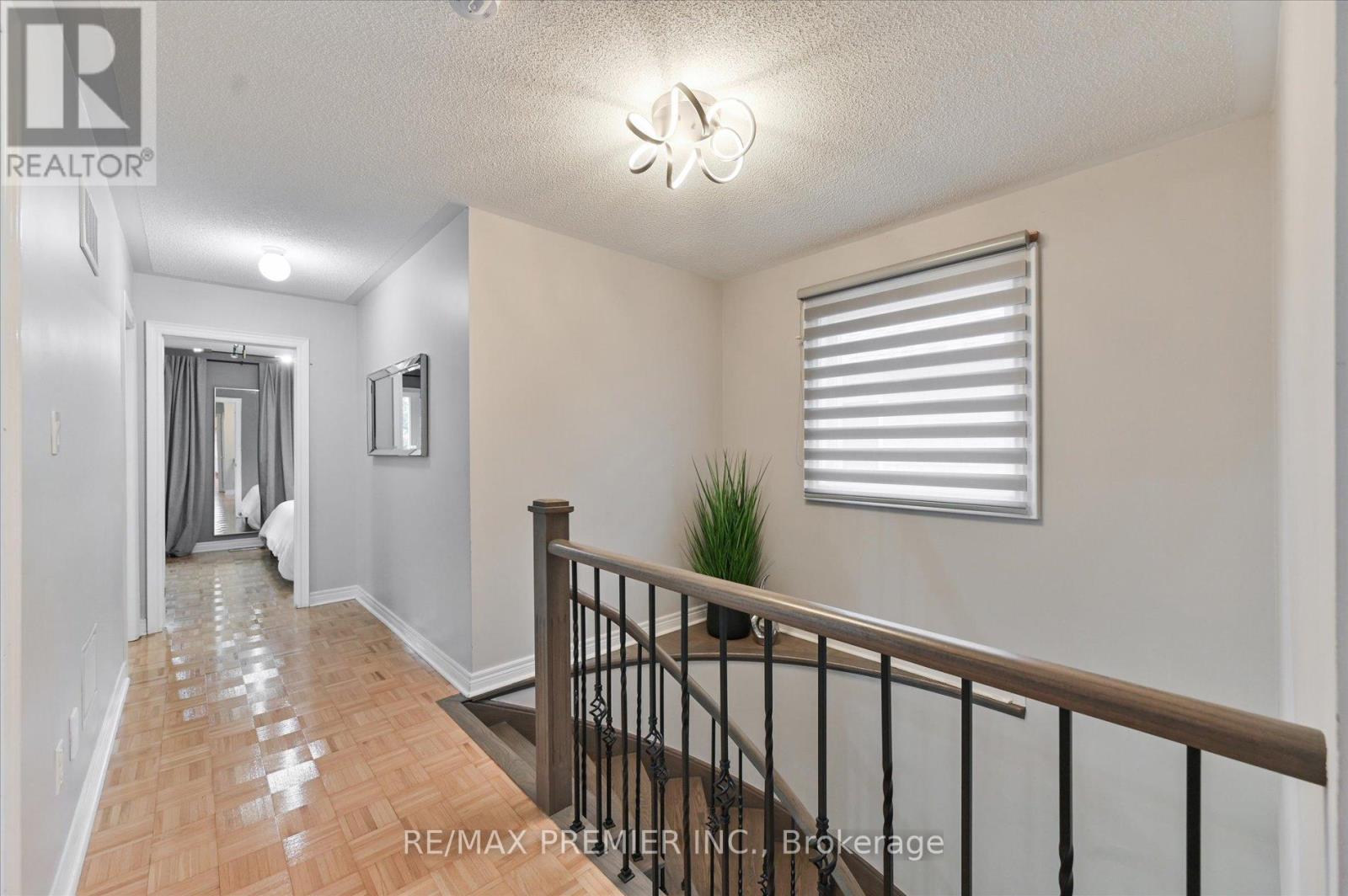 78 Archbury Circle, Caledon, Ontario  L7E 2H8 - Photo 16 - W12471642