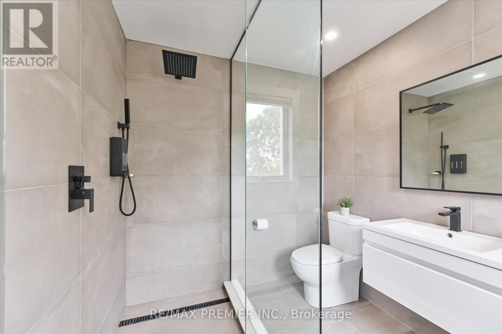 78 Archbury Circle, Caledon, Ontario  L7E 2H8 - Photo 20 - W12471642