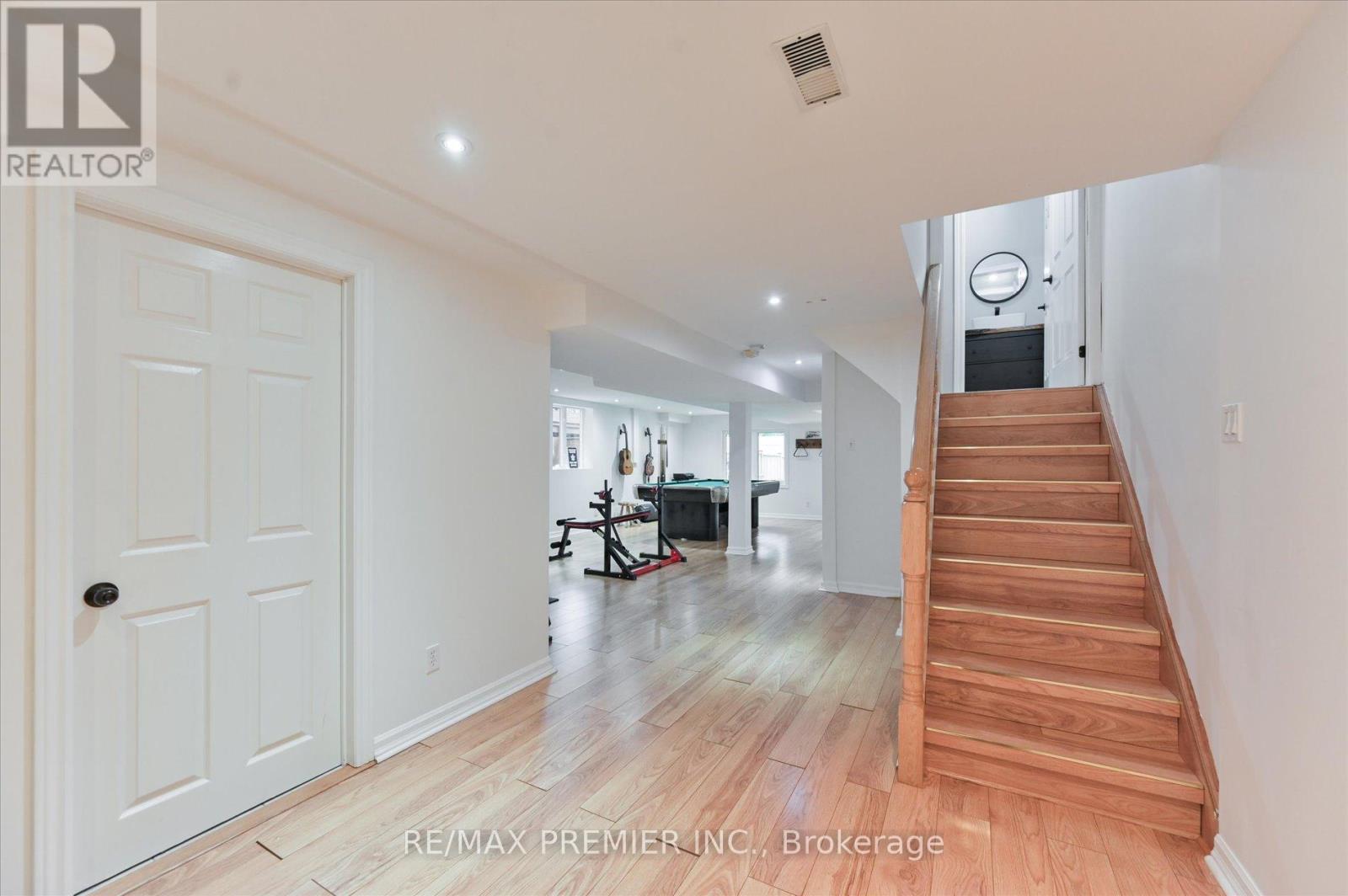 78 Archbury Circle, Caledon, Ontario  L7E 2H8 - Photo 26 - W12471642