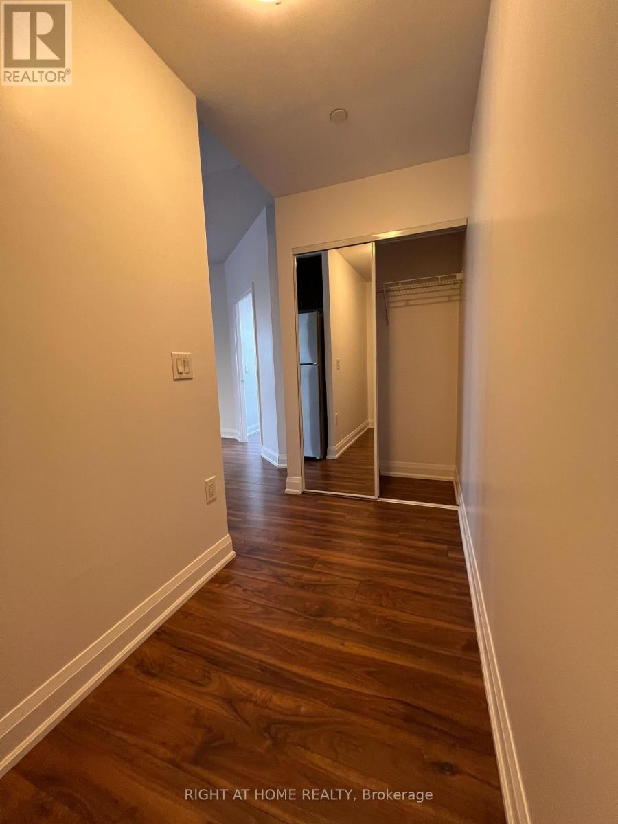 319 - 2800 Keele Street, Toronto, Ontario  M3M 0B8 - Photo 9 - W12471689