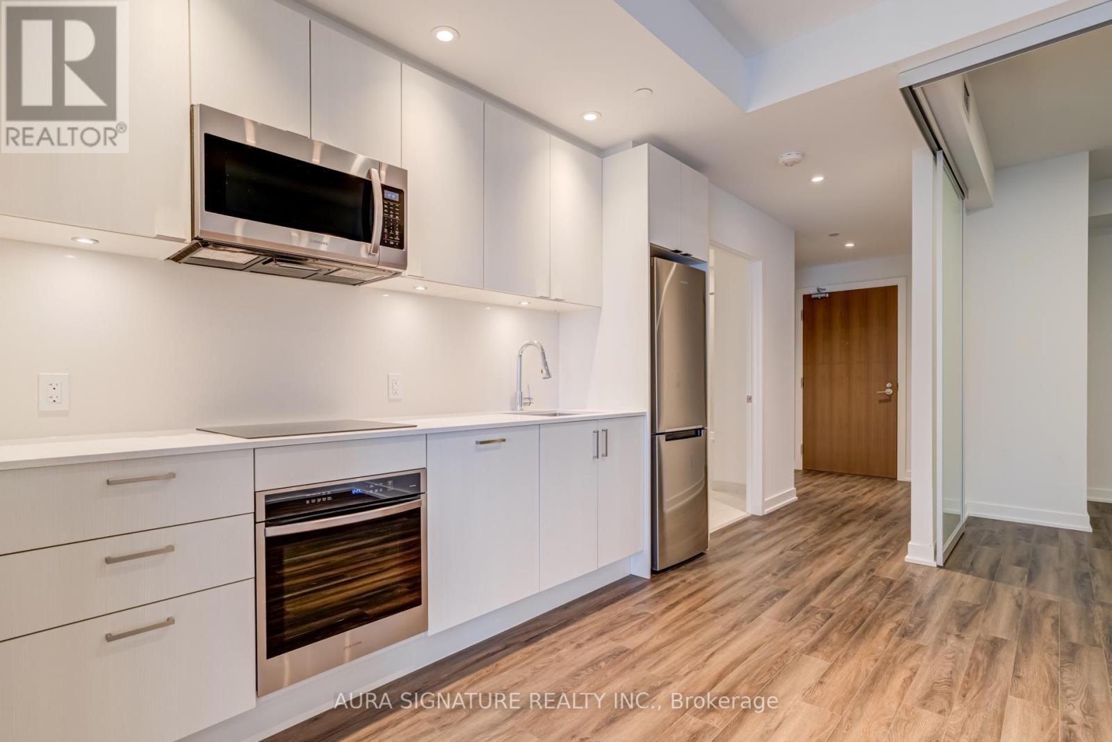 2205 - 1928 Lake Shore Boulevard W, Toronto, Ontario  M6S 0B1 - Photo 10 - W12471698