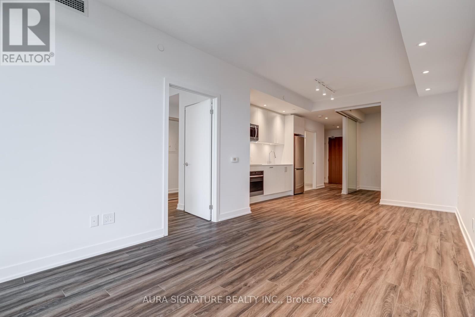 2205 - 1928 Lake Shore Boulevard W, Toronto, Ontario  M6S 0B1 - Photo 12 - W12471698