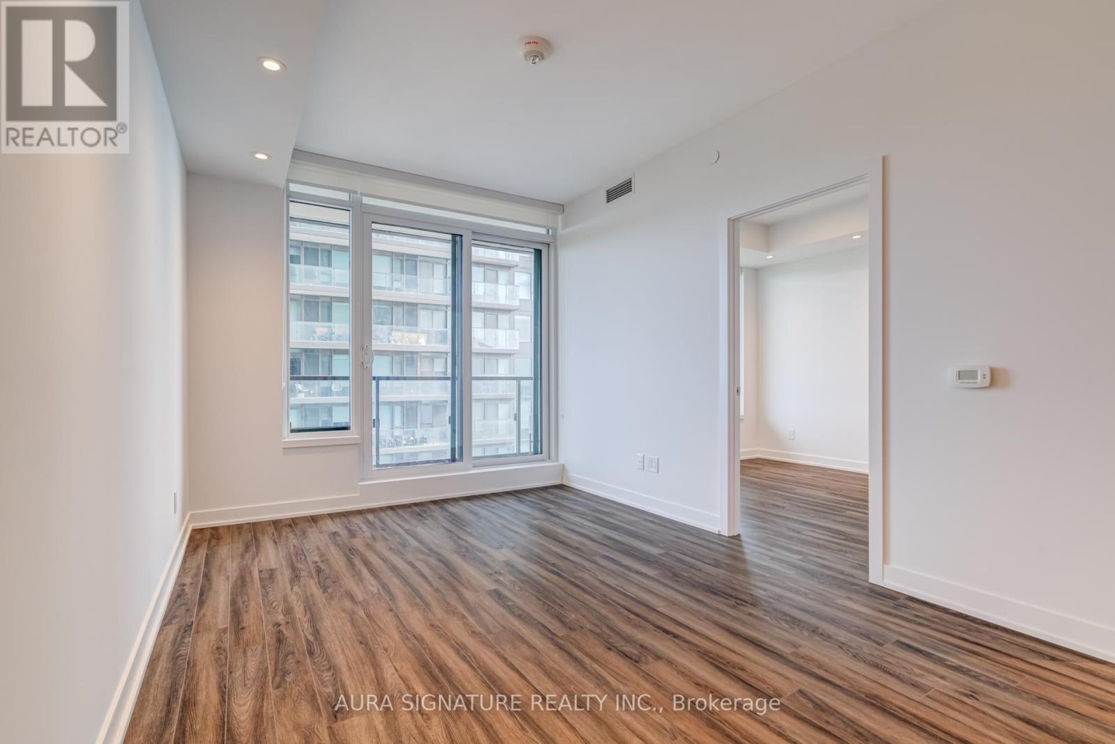 2205 - 1928 Lake Shore Boulevard W, Toronto, Ontario  M6S 0B1 - Photo 13 - W12471698