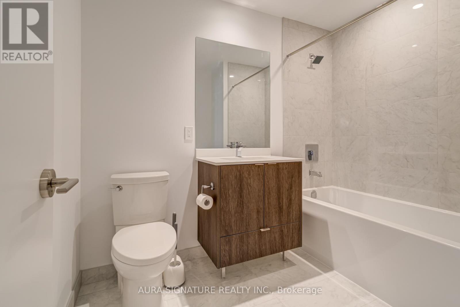 2205 - 1928 Lake Shore Boulevard W, Toronto, Ontario  M6S 0B1 - Photo 21 - W12471698