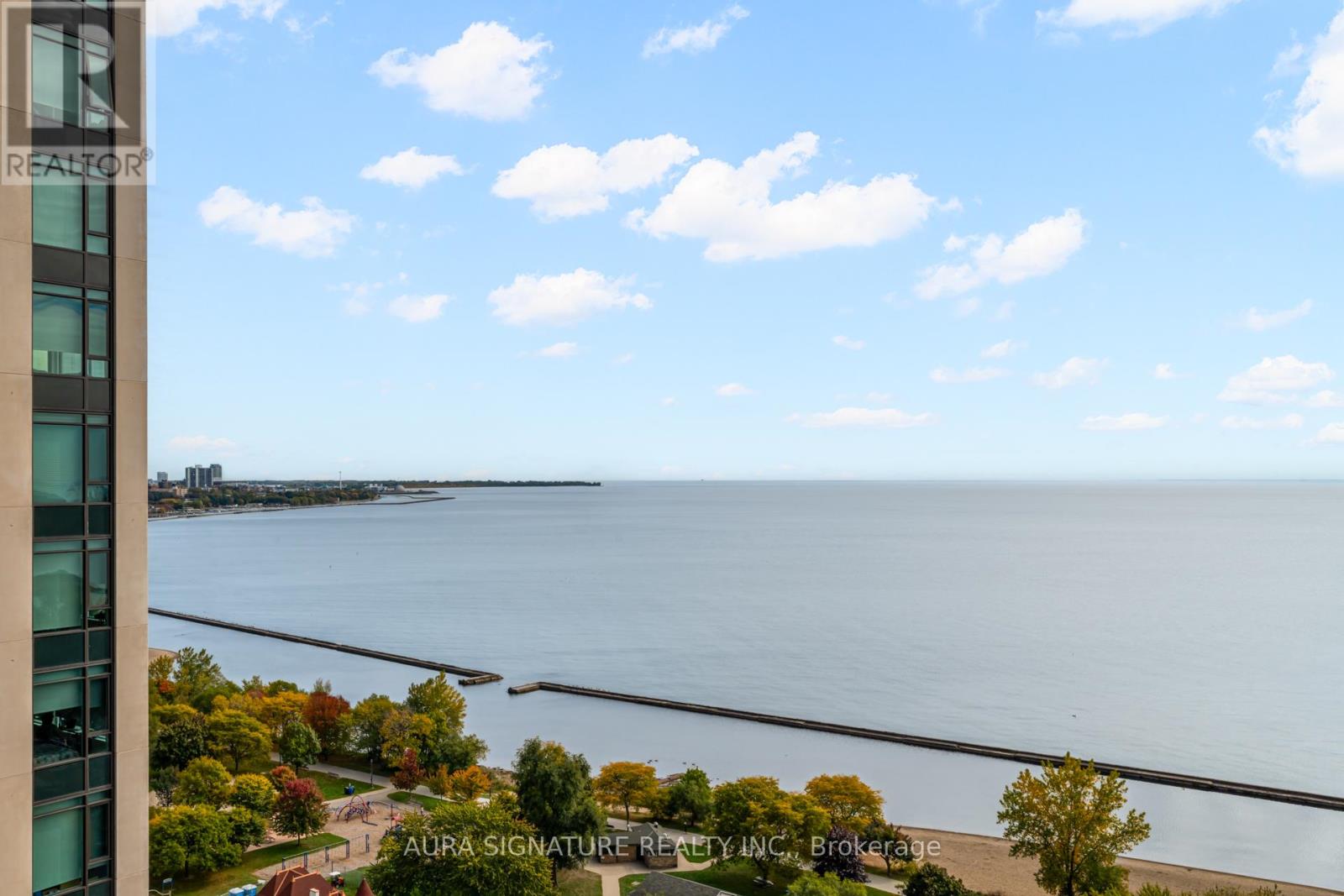 2205 - 1928 Lake Shore Boulevard W, Toronto, Ontario  M6S 0B1 - Photo 27 - W12471698